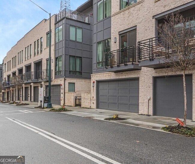 Building Photo - 699 Vidalia Ln