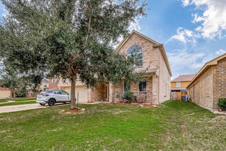 Building Photo - 4815 Hackamore Brook Ct