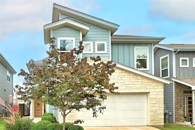 Building Photo - 7308 Oberon St