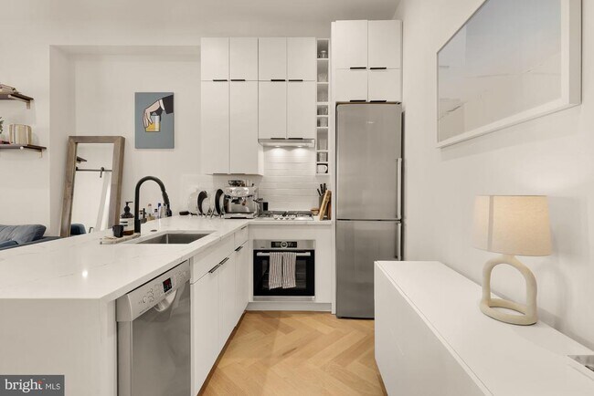 Foto del edificio - 1225 11th St NW