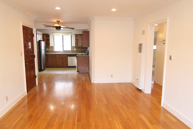 Building Photo - 600 N Sweetzer Ave