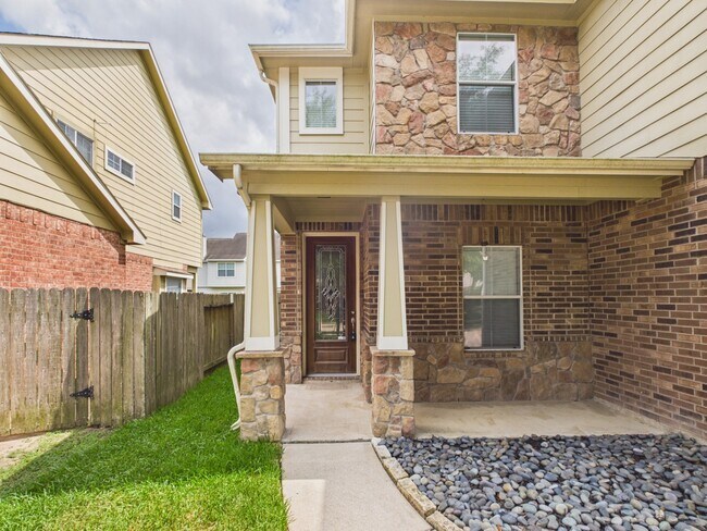 Foto del edificio - 17143 Deaton Mill Dr