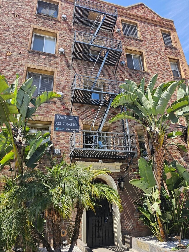 Building Photo - Tower Lofts