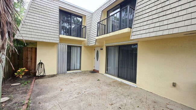Foto del edificio - 1170 6th Ave