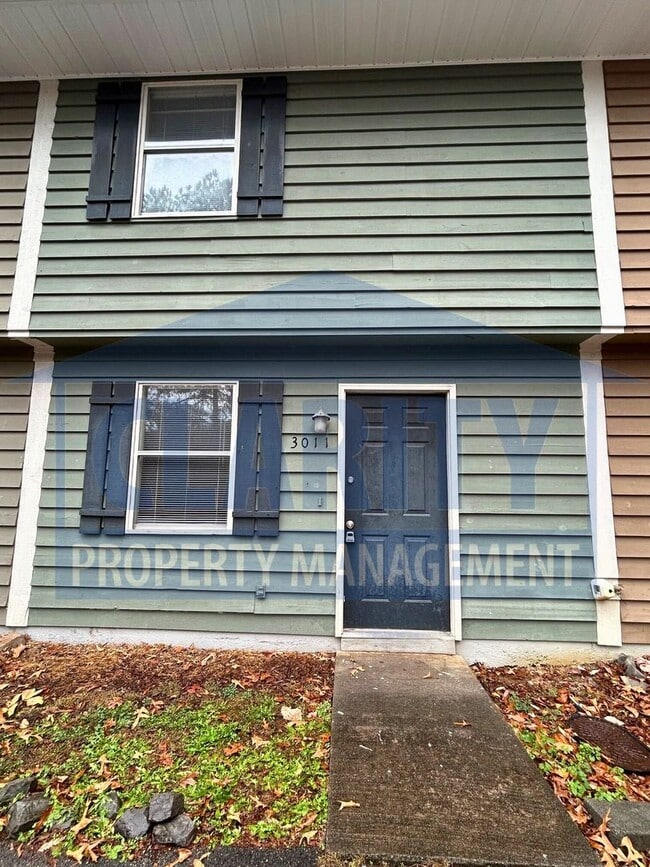 Foto del edificio - Two bedroom apartment! Great location!