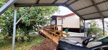 Building Photo - 7100 Airline Dr