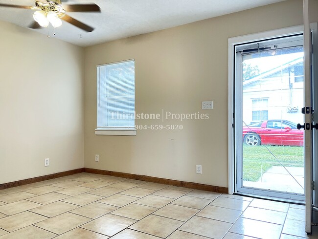 Building Photo - 1717A Lindsey Road, Jacksonville, FL 32221
