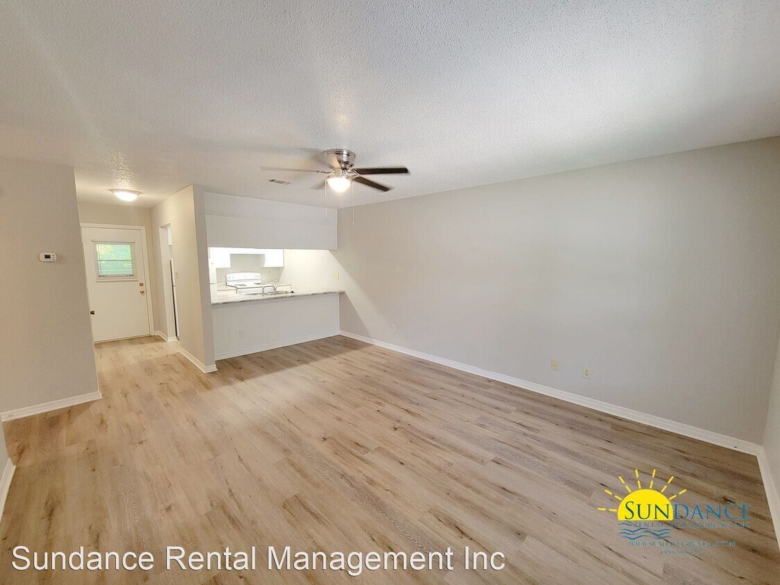 Primary Photo - 2 br, 1 bath House - 510-C Landview Drive