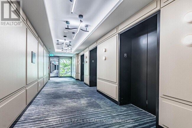 Photo du bâtiment - 3220 William Coltson Ave