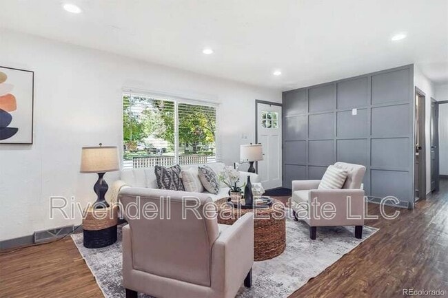 Foto del edificio - 1882 S Michigan Way