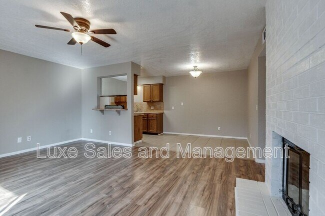 Building Photo - 3200 W Britton Rd