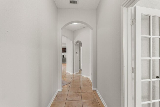 Foto del edificio - 13026 Davenport Hills Ln