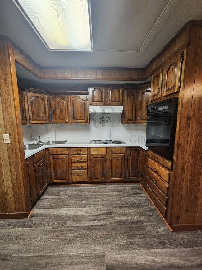 Foto del edificio - 1BR 1BA Apartment off of Main St, Purcell
