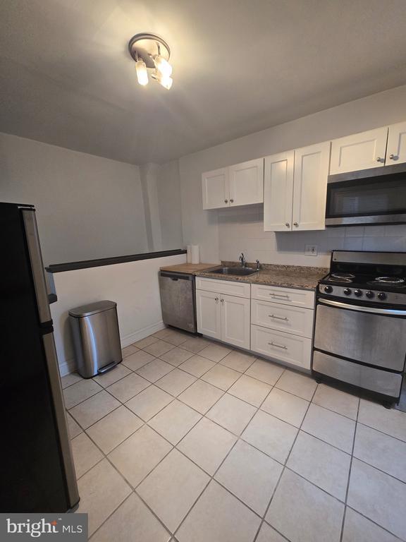 Building Photo - 1413 Lombard St