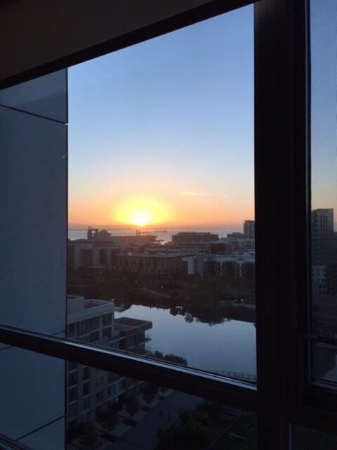 Sunrise at 1410 - 300 Berry St