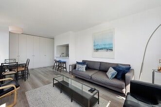 Building Photo - 337-339-339 W 48th St