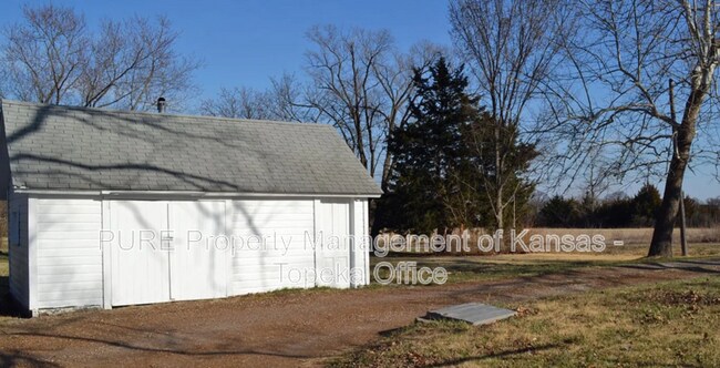 Foto del edificio - 4300 NW Topeka Blvd
