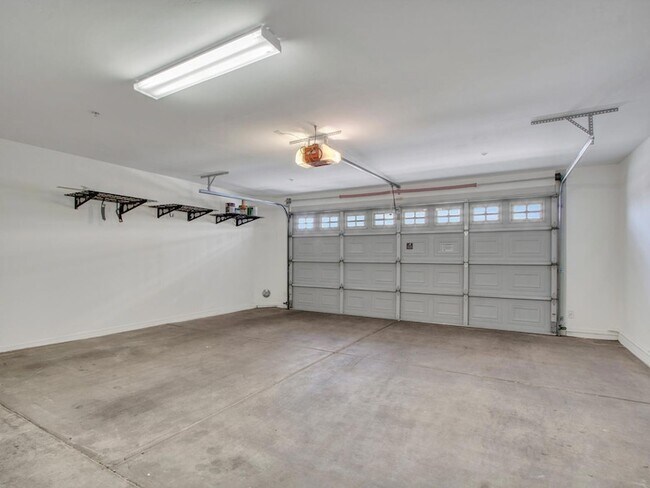 Foto del edificio - 22125 N 29th Ave