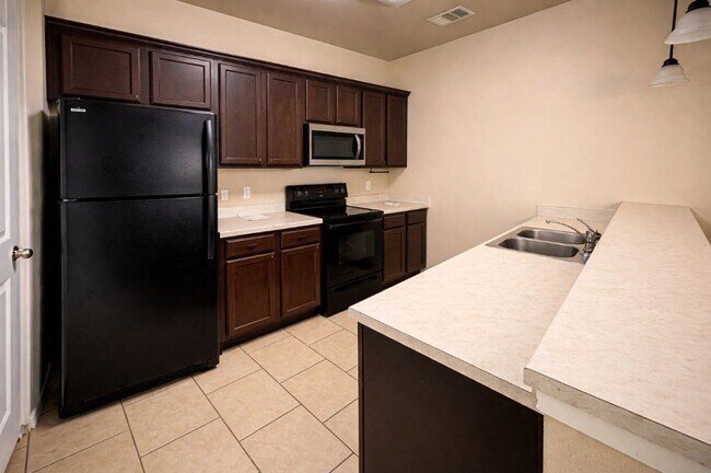 Foto del edificio - 4304 Ivory Ln