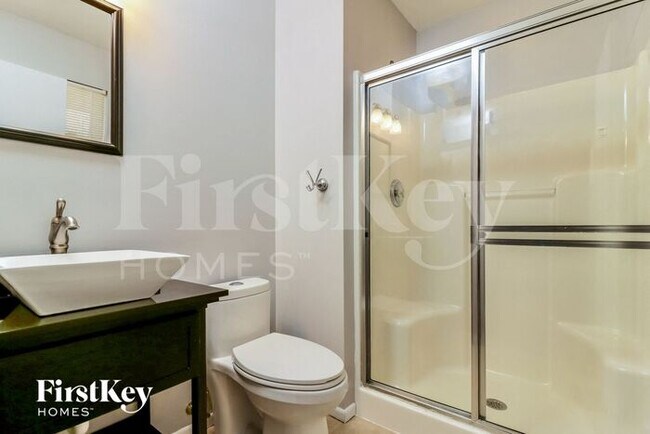 Foto del edificio - 1265 Fenton Ridge Dr