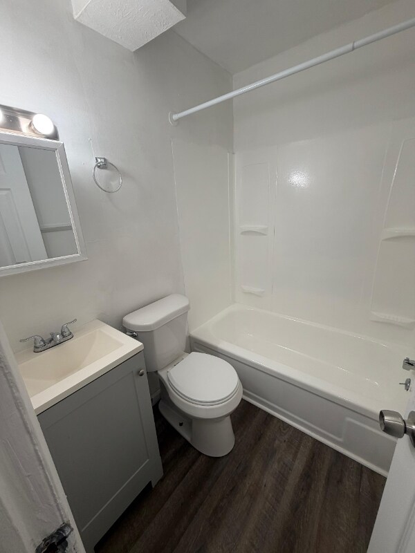 Foto del edificio - 516 Massillon Rd