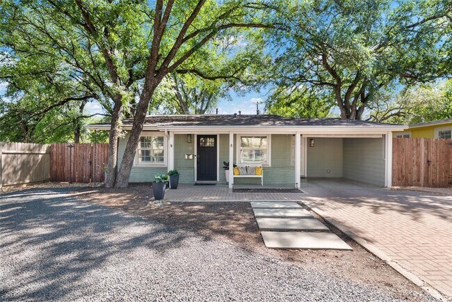 Foto del edificio - 2105 Westover Rd