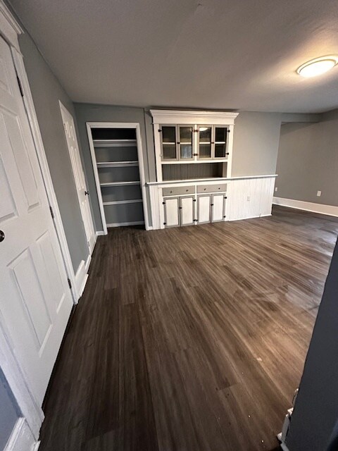 Fotografía del edificio - 5897-5901 US-9