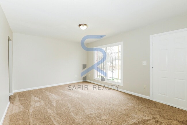Building Photo - A Peaceful Escape in the City – 3BR Home in Thomasville Heights
