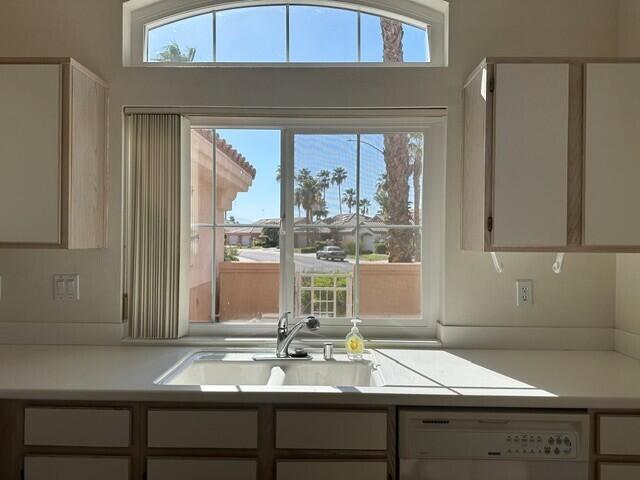 Foto del edificio - 37624 Breeze Way