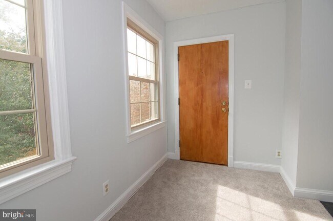 Foto del edificio - 2509 Arlington Blvd