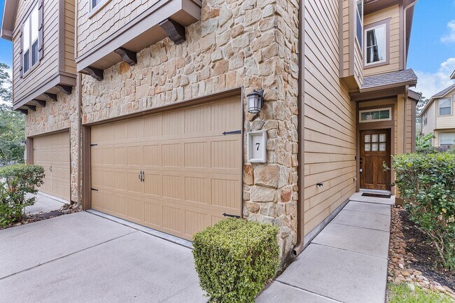 Foto del edificio - 7 Cheswood Manor Court