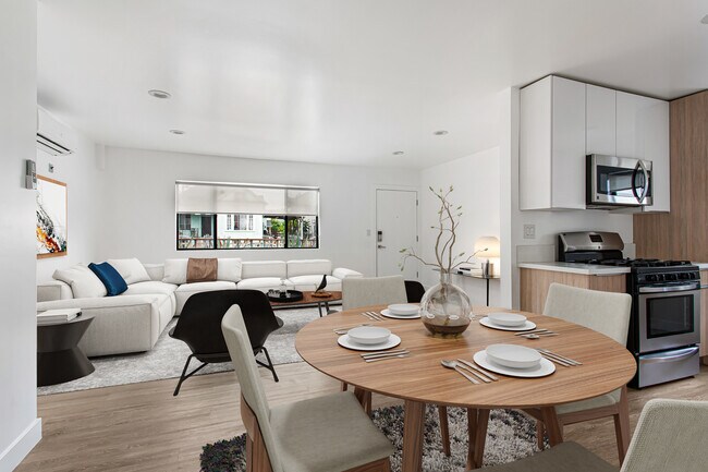 Foto del edificio - 1949 Park Grove Ave.