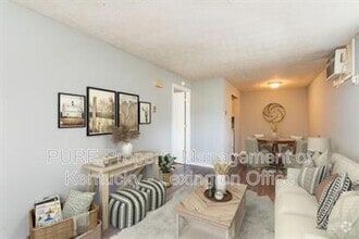 Building Photo - 225 Landings Dr