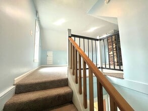 Building Photo - 3408 3rd Ave S