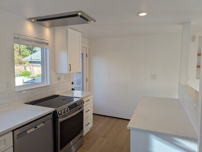 Foto del edificio - 3730 SW Austin St