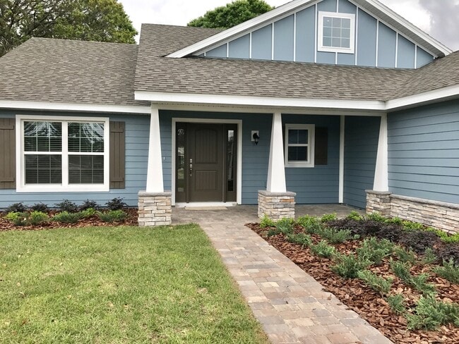 Foto del edificio - MOVE IN SPECIAL-Beautiful Energy Efficient 3/2 Home in St. Cloud