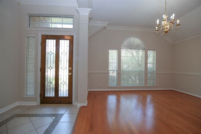 Building Photo - 22023 Beachgrove Ln