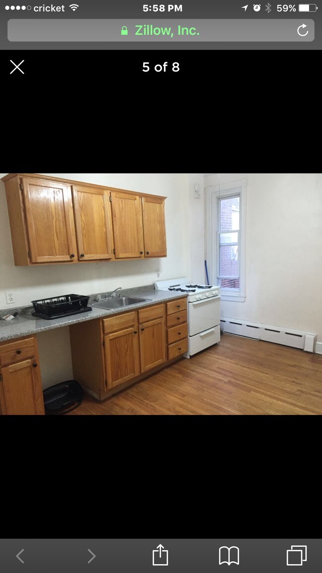 Building Photo - 1420 Snyder Ave