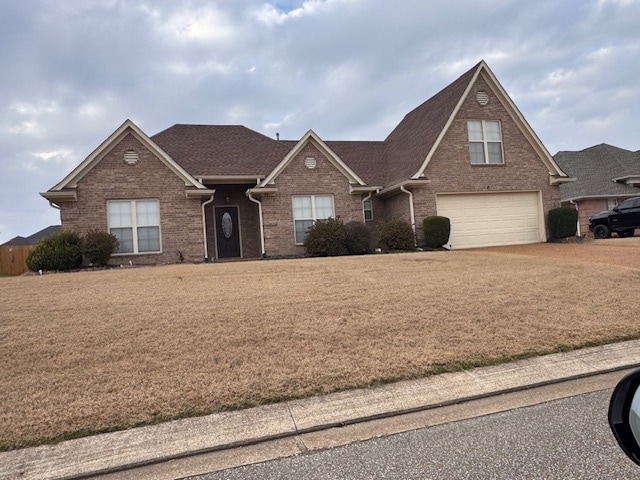 Fron view - 31 Farestone Cv