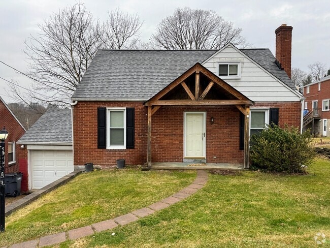 Building Photo - 305 Phillips Dr