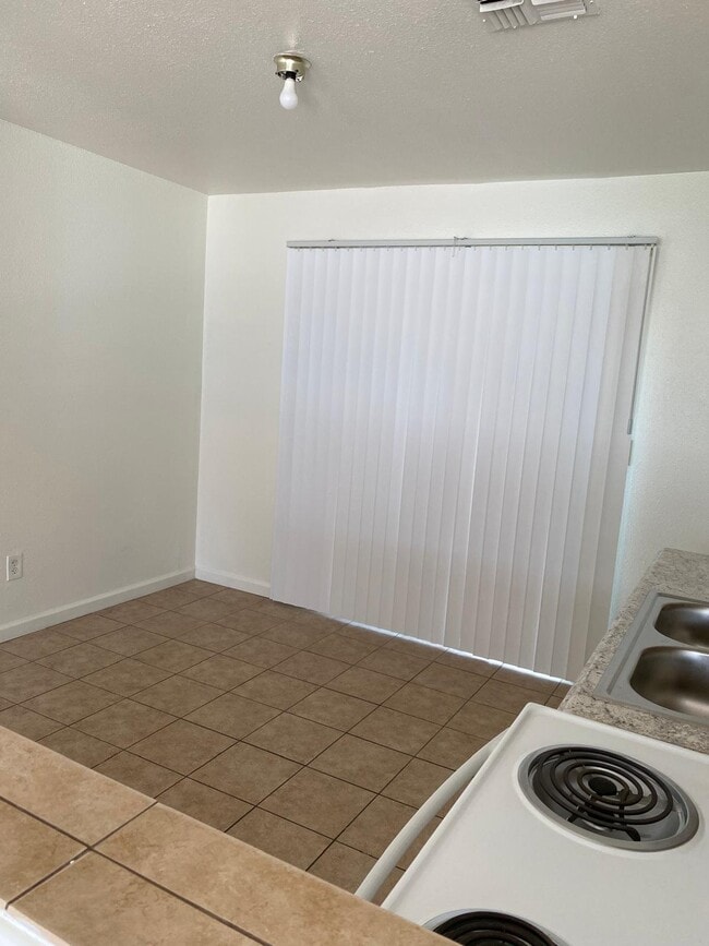 Foto del edificio - 9913 Stobaugh St