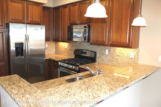 Building Photo - 2 br, 2.5 bath House - 1295 De Altura Commons