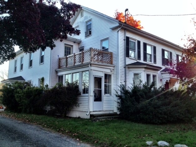 Foto principal - 330 Cherry Hill Rd