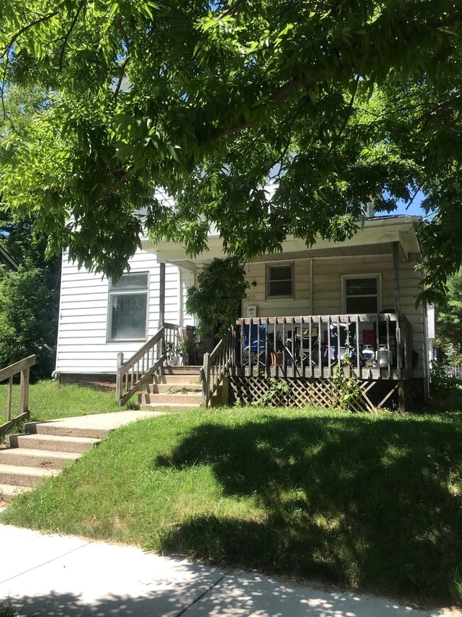 Photo - 100 W Stadium Ave Apartment