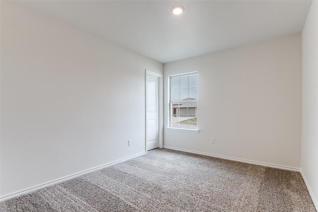 Foto del edificio - 1319 Lowhill Dr