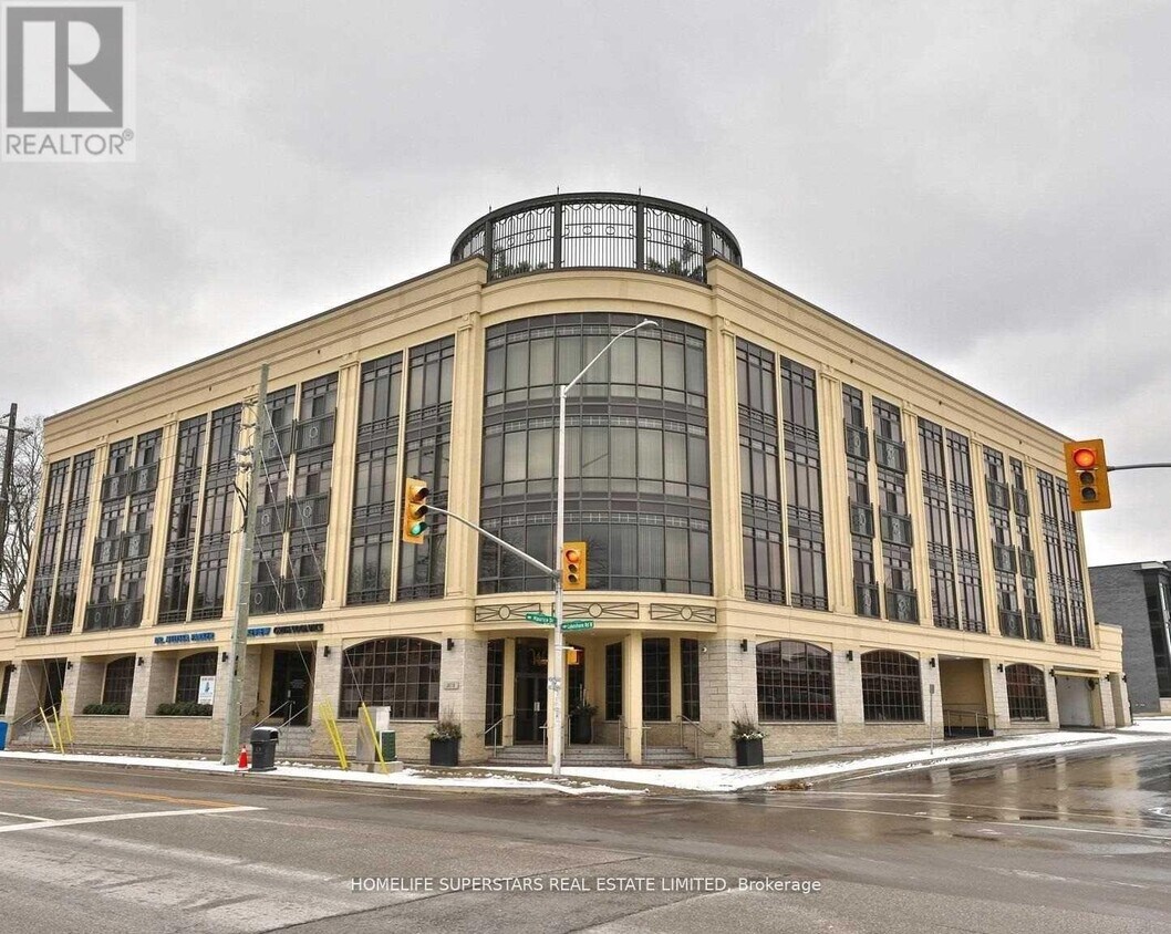 Primary Photo - 205-205 Lakeshore Rd W