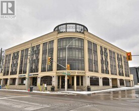 Building Photo - 205 Lakeshore Rd W
