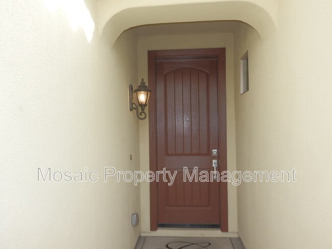 Building Photo - 3641 S Arizona Pl