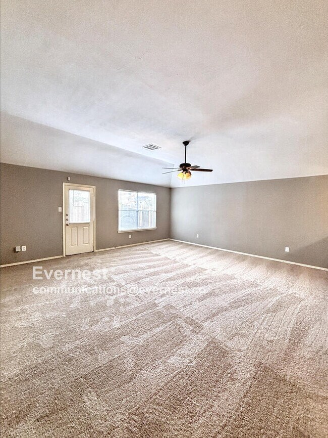 Building Photo - 24018 Blossom Crest Ln