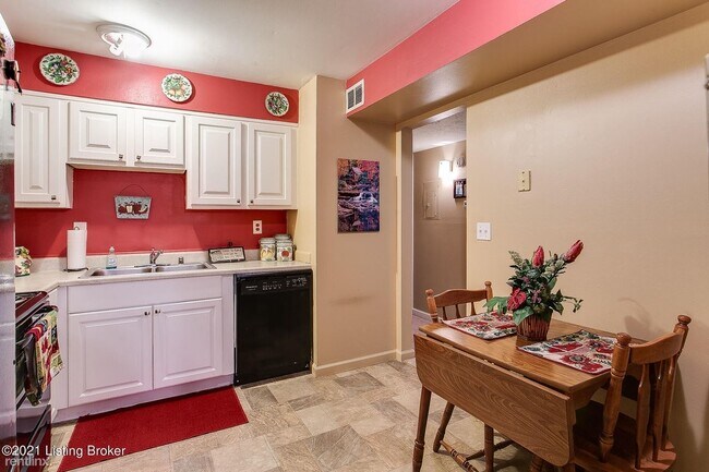 Building Photo - 2 br, 2 bath Condo - 307 Chanel Ct